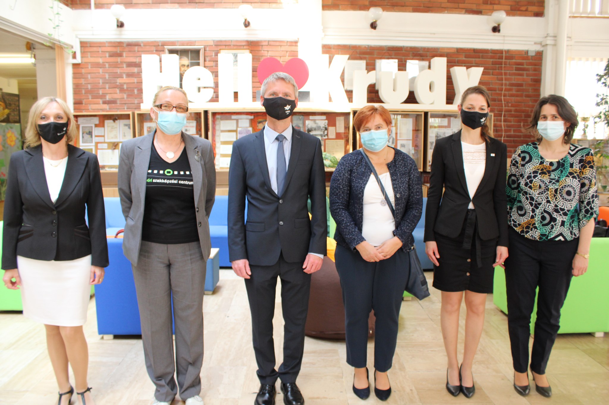 195127170 4006256239471096 4098045772333802628 n