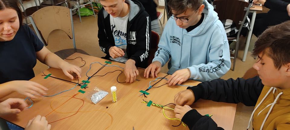 257842030 398832495355465 7596233379899566951 n