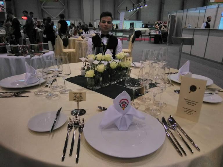 54518746 1018971254975819 5191470972338700288 n