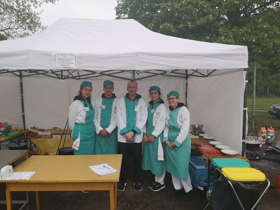 58669704 2127795213995836 3222779412642529280 n