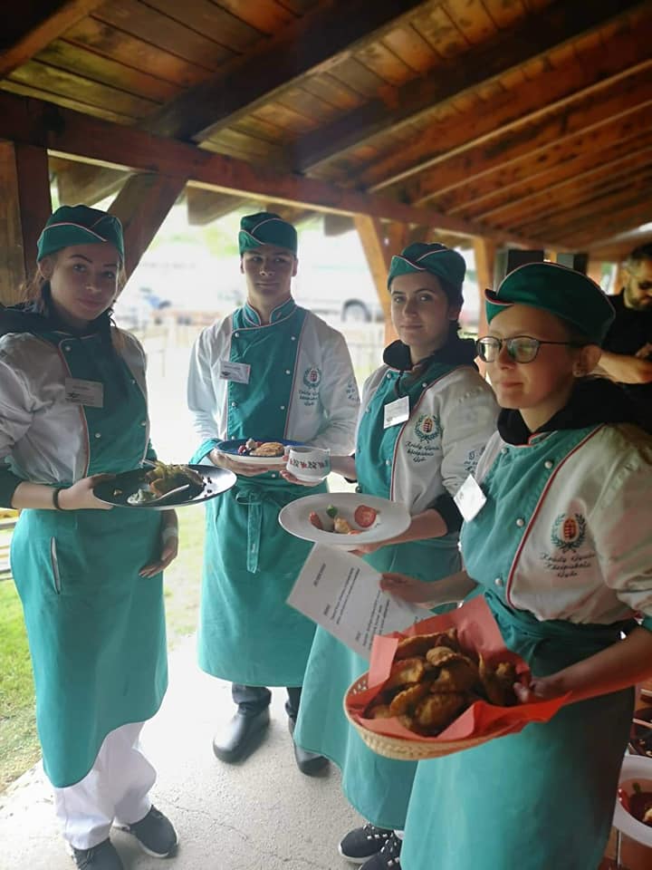 59069661 2128180217290669 3188720682762502144 n