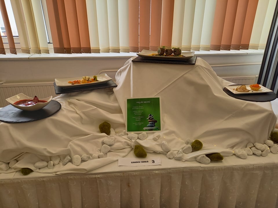 119826250 3360663844000272 6233779808519246360 n