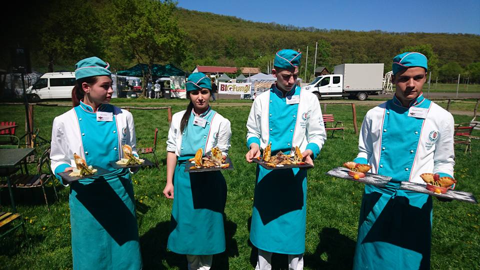 30762878 1591805444261485 3606187896161173504 n